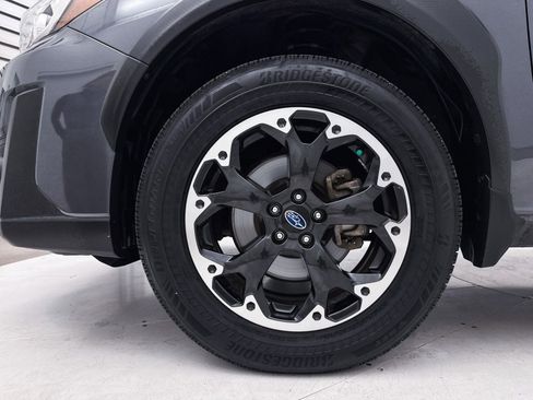 Used 2023 Subaru Crosstrek 2.0i image 13