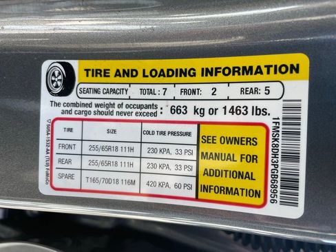 Used 2023 Ford Explorer XLT w/ Equipment Group 202A AWD/4WD image 46