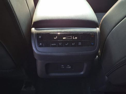 Used 2024 Nissan Pathfinder Rock Creek AWD/4WD image 18