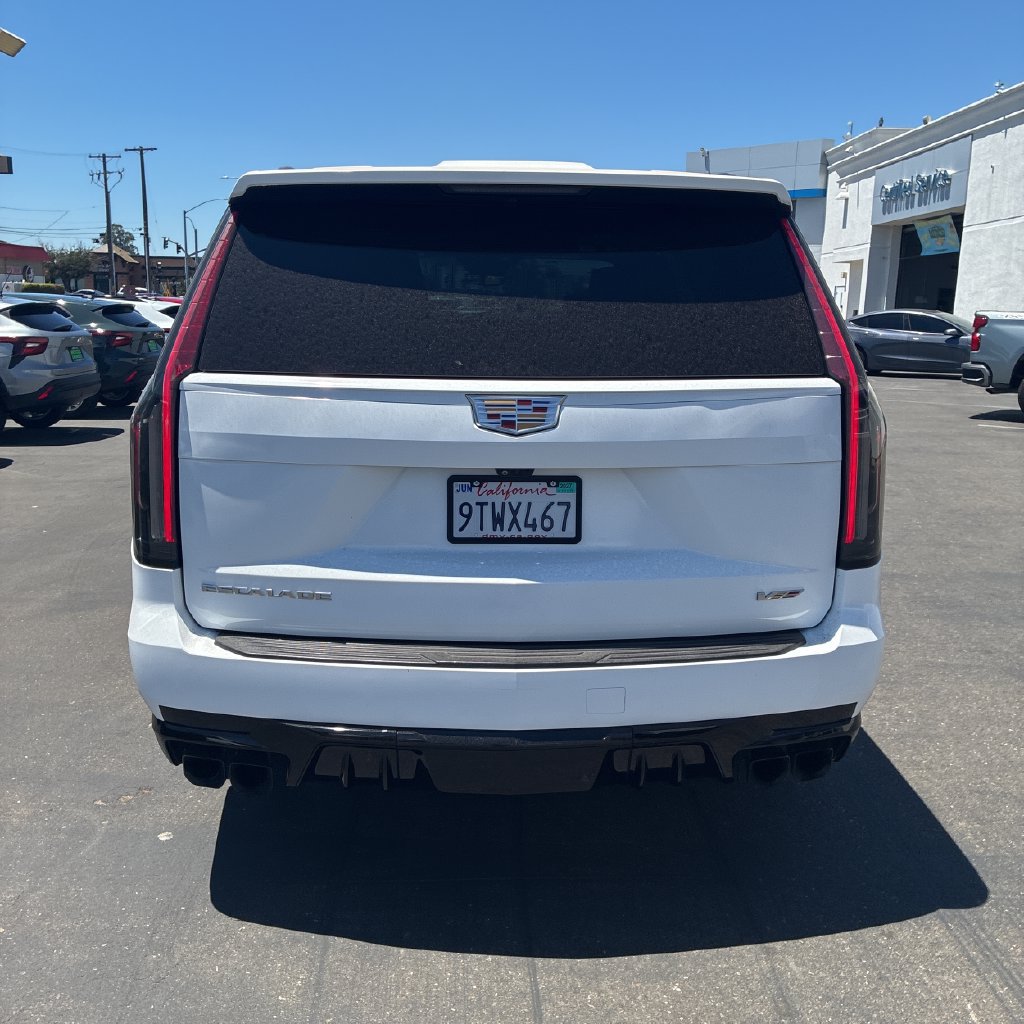 Used 2023 Cadillac Escalade V w/ LPO, Floor Liner Package AWD/4WD image 6