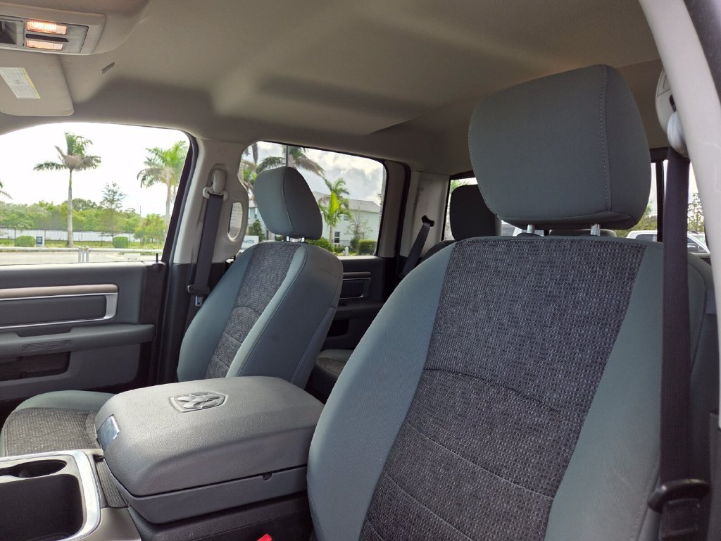 Used 2019 RAM 1500 Big Horn RWD image 24