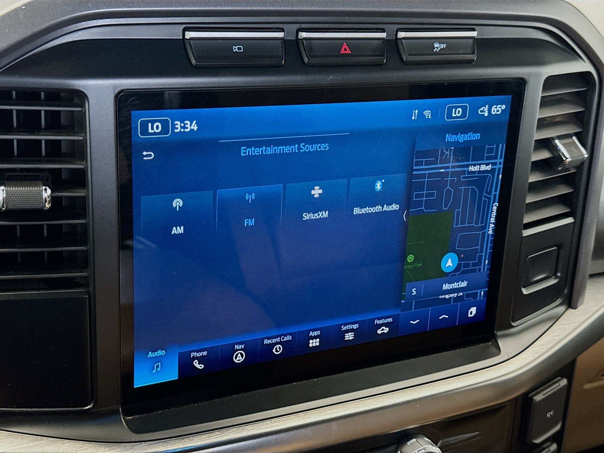 Used 2023 Ford F150 Lariat AWD/4WD image 11