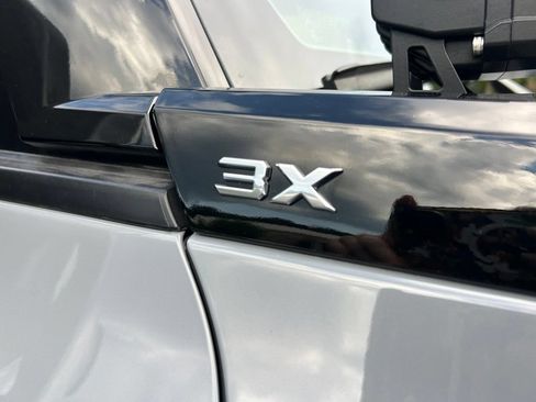 Used 2025 GMC Hummer EV 3X w/ Extreme Off-Road Package AWD/4WD image 29