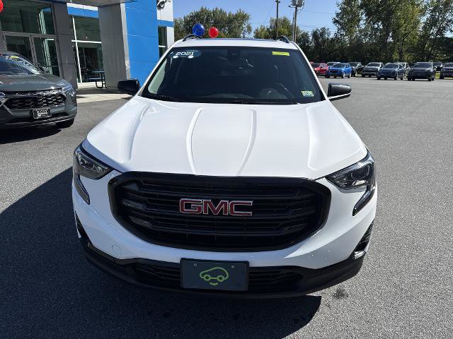 Certified 2021 GMC Terrain SLT w/ Infotainment Package II AWD/4WD image 9