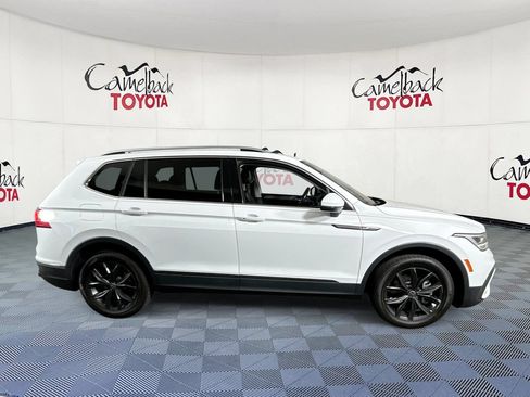 Used 2022 Volkswagen Tiguan SE FWD image 9