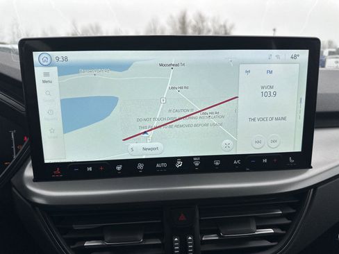 New 2025 Ford Escape SE image 16