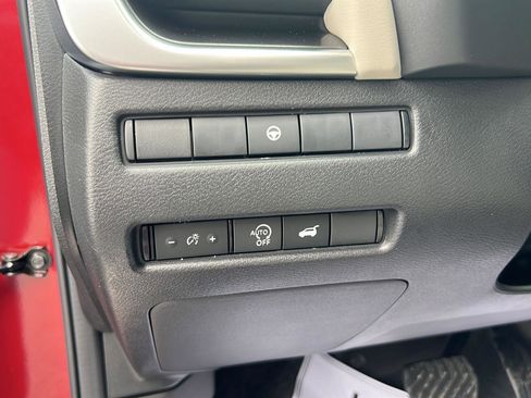 New 2026 Nissan Rogue SV image 27