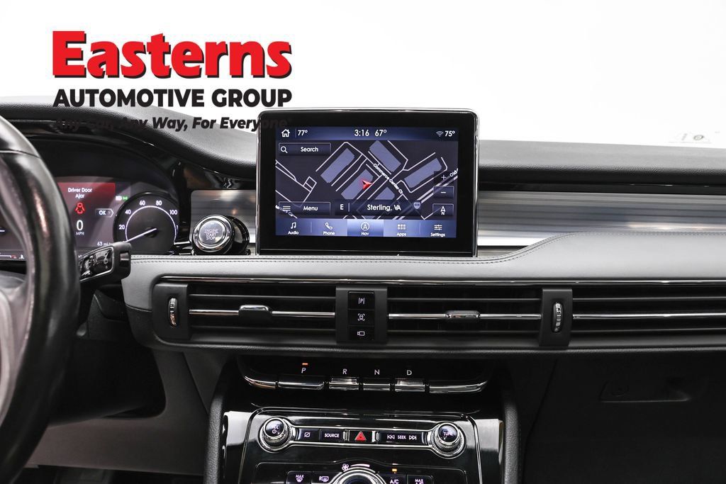 Used 2022 Lincoln Corsair AWD w/ Premium Package image 14