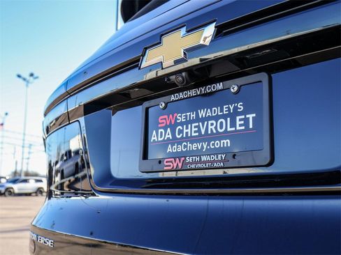 Used 2026 Chevrolet Traverse LT w/ Enhanced Driving Package image 12