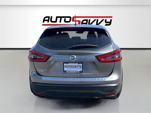 Used 2020 Nissan Rogue Sport S w/ Appearance Package image 6
