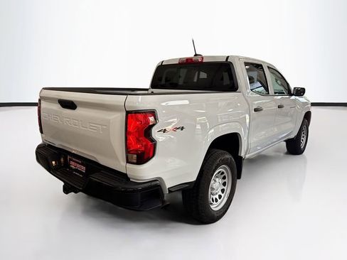 Used 2024 Chevrolet Colorado W/T AWD/4WD image 6