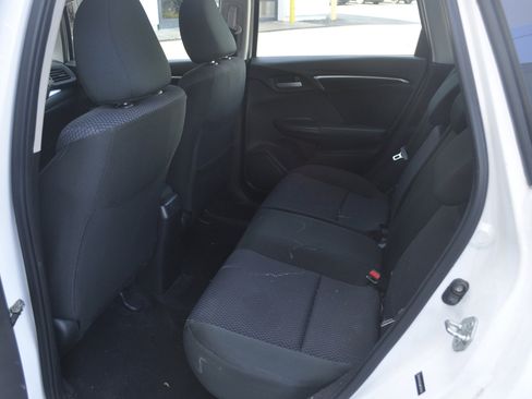 Used 2018 Honda Fit LX image 7