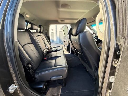 Used 2018 RAM 2500 Laramie w/ Sport Appearance Group image 25