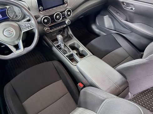 Certified 2020 Nissan Sentra SV FWD image 23