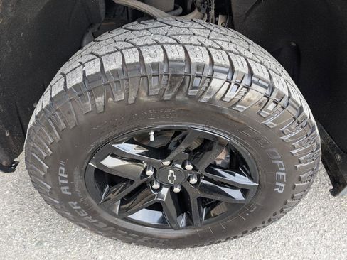 Used 2020 Chevrolet Silverado 1500 Custom Trail Boss w/ Infotainment Package image 8