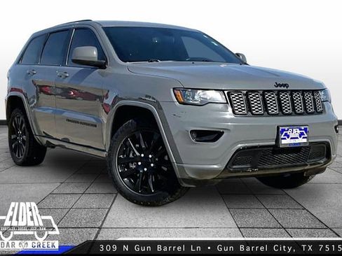 Used 2022 Jeep Grand Cherokee Laredo X image 1