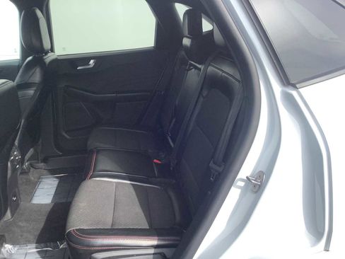 Used 2023 Ford Escape ST-Line image 13