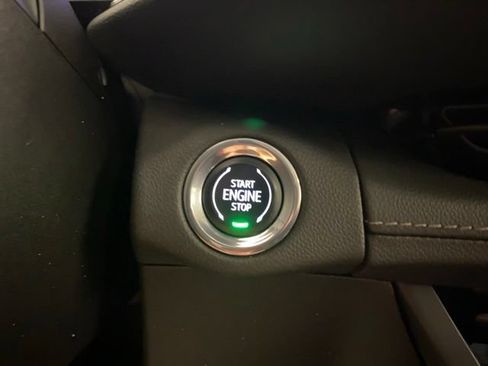 Used 2023 Buick Envision Essence w/ Sport Touring Package AWD/4WD image 16