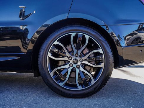 Used 2022 Land Rover Range Rover Sport HSE Silver Edition image 8