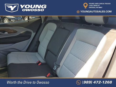 Used 2020 GMC Terrain SLE w/ Driver Convenience Package FWD image 26