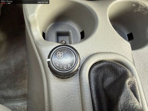 Used 2005 Chevrolet TrailBlazer EXT 4WD w/ LS Preferred Equipment Group image 23