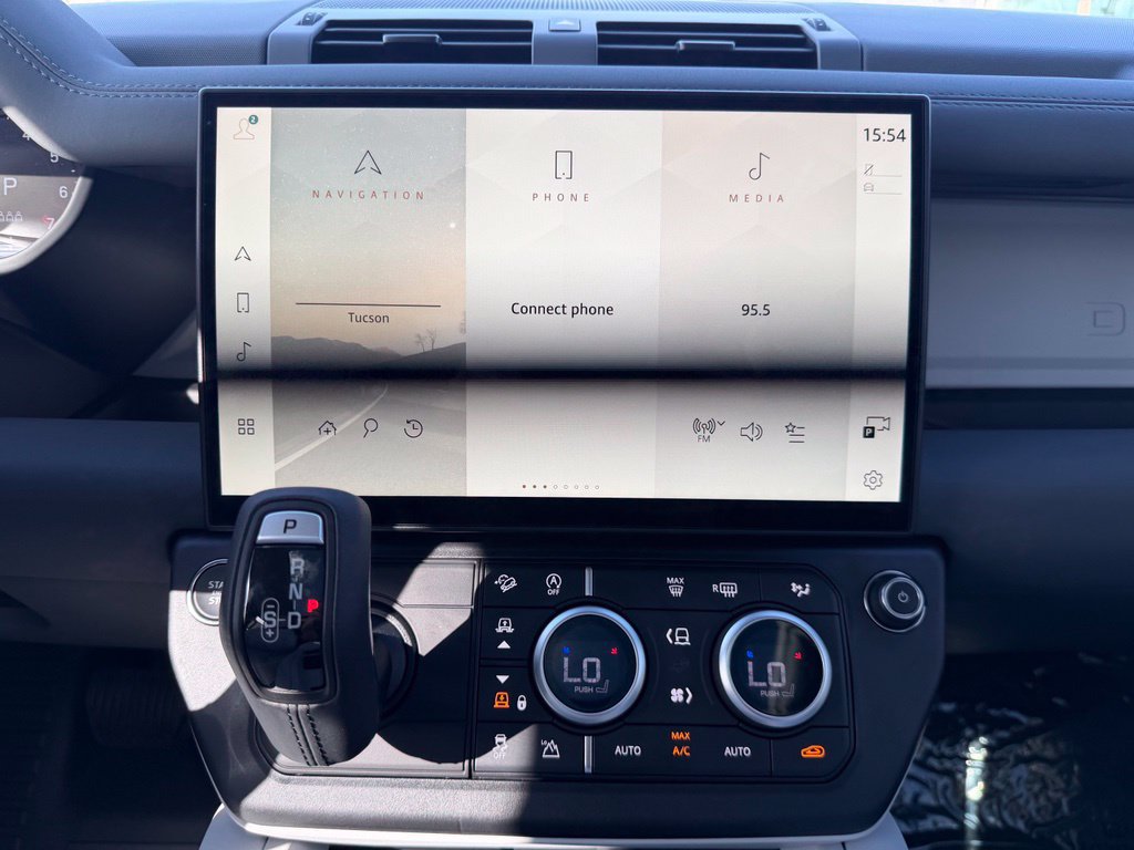 New 2026 Land Rover Defender 110 S AWD/4WD image 10