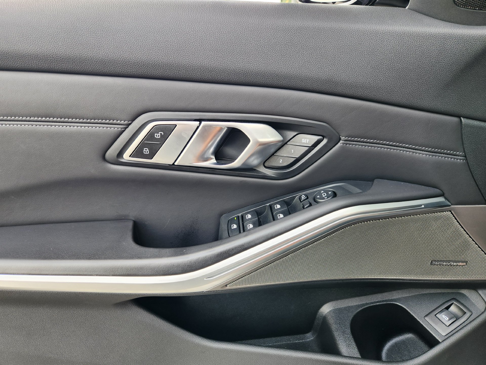 Used 2022 BMW M3 Competition RWD image 23