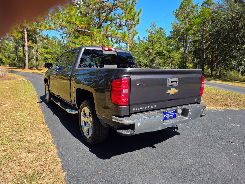 Used 2014 Chevrolet Silverado 1500 LT w/ LT Convenience Package RWD image 3