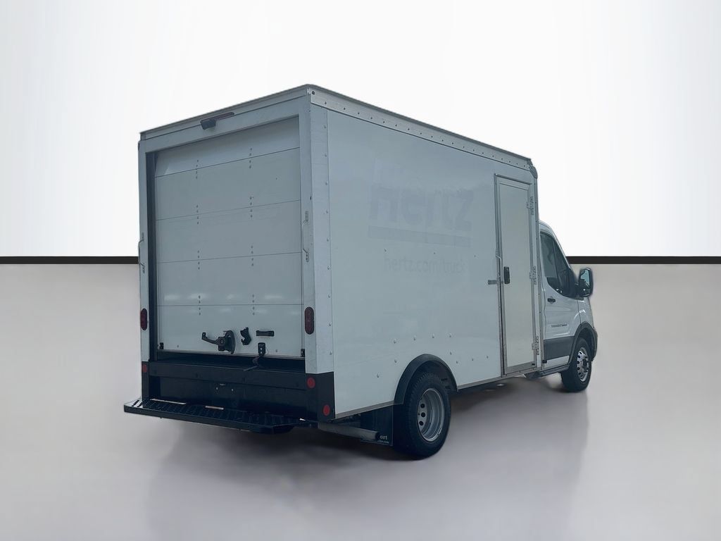 Used 2023 Ford Transit 350 DRW RWD image 5