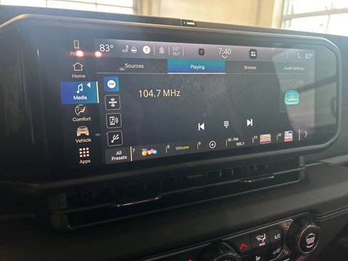 Used 2025 Jeep Gladiator Rubicon w/ Convenience Group image 26