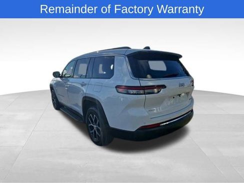 Used 2025 Jeep Grand Cherokee L Limited image 4