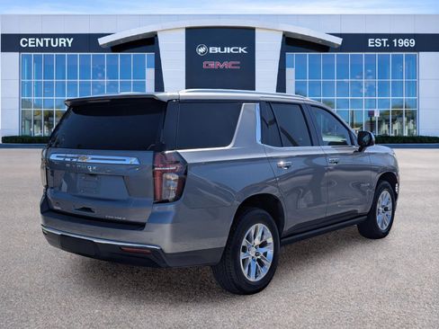 Used 2021 Chevrolet Tahoe Premier w/ Premium Package image 7