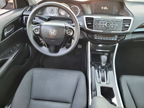 Used 2016 Honda Accord LX image 13
