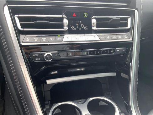Used 2024 BMW M850i xDrive Coupe AWD/4WD image 32
