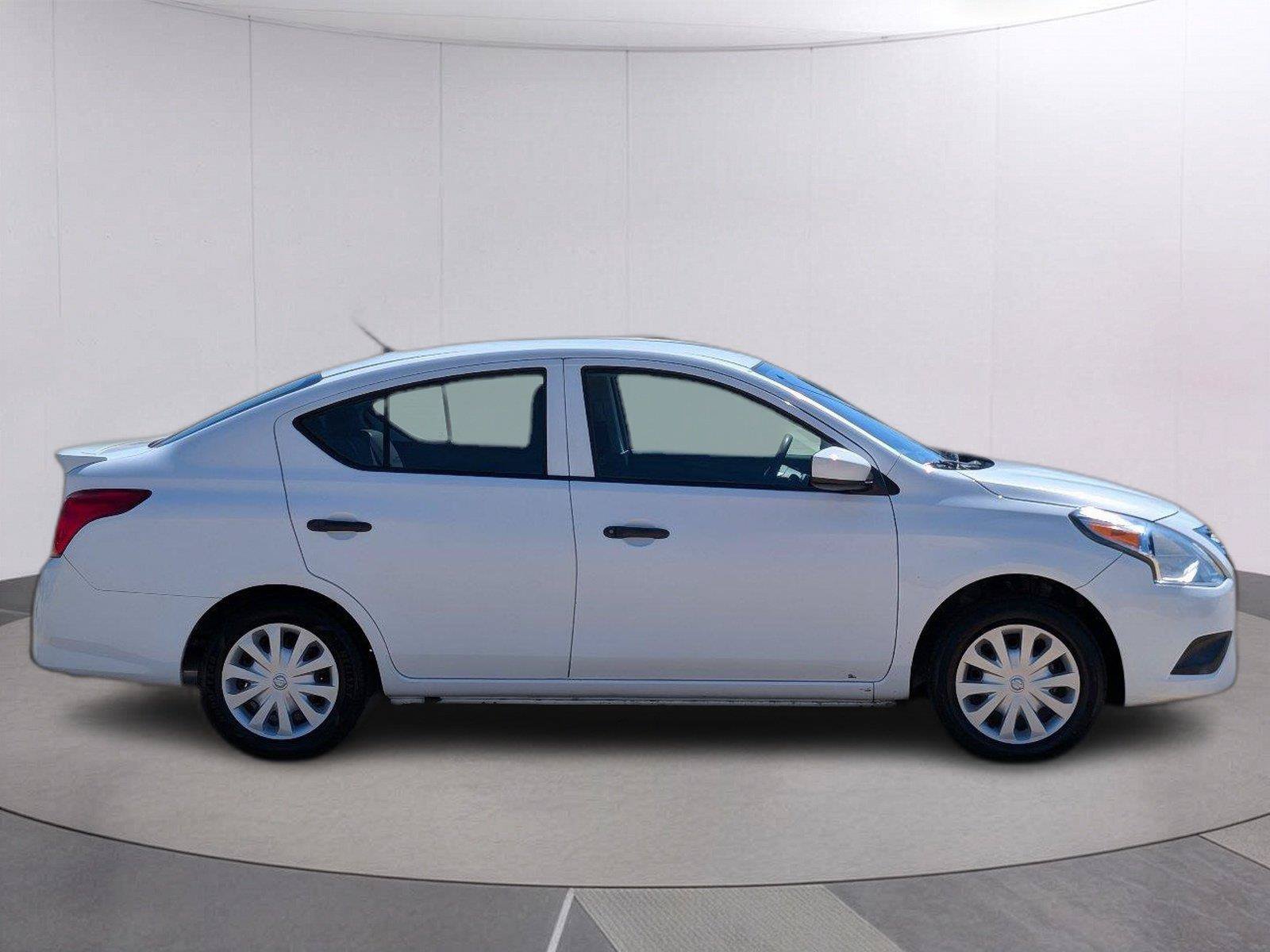 Used 2019 Nissan Versa S Plus FWD image 8