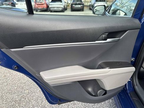 Certified 2023 Toyota Camry SE image 13