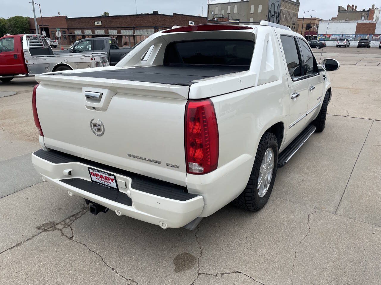 Used 2007 Cadillac Escalade EXT w/ Information Package AWD/4WD image 8
