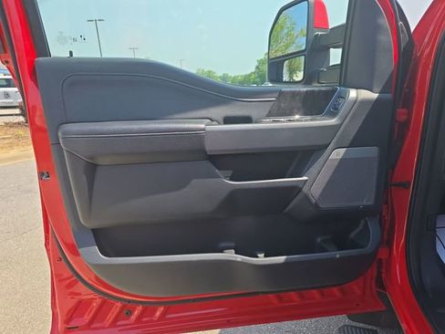 Used 2023 Ford F350 Lariat w/ Lariat Ultimate Package AWD/4WD image 28