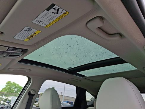 Certified 2024 Hyundai Tucson Limited AWD/4WD image 14