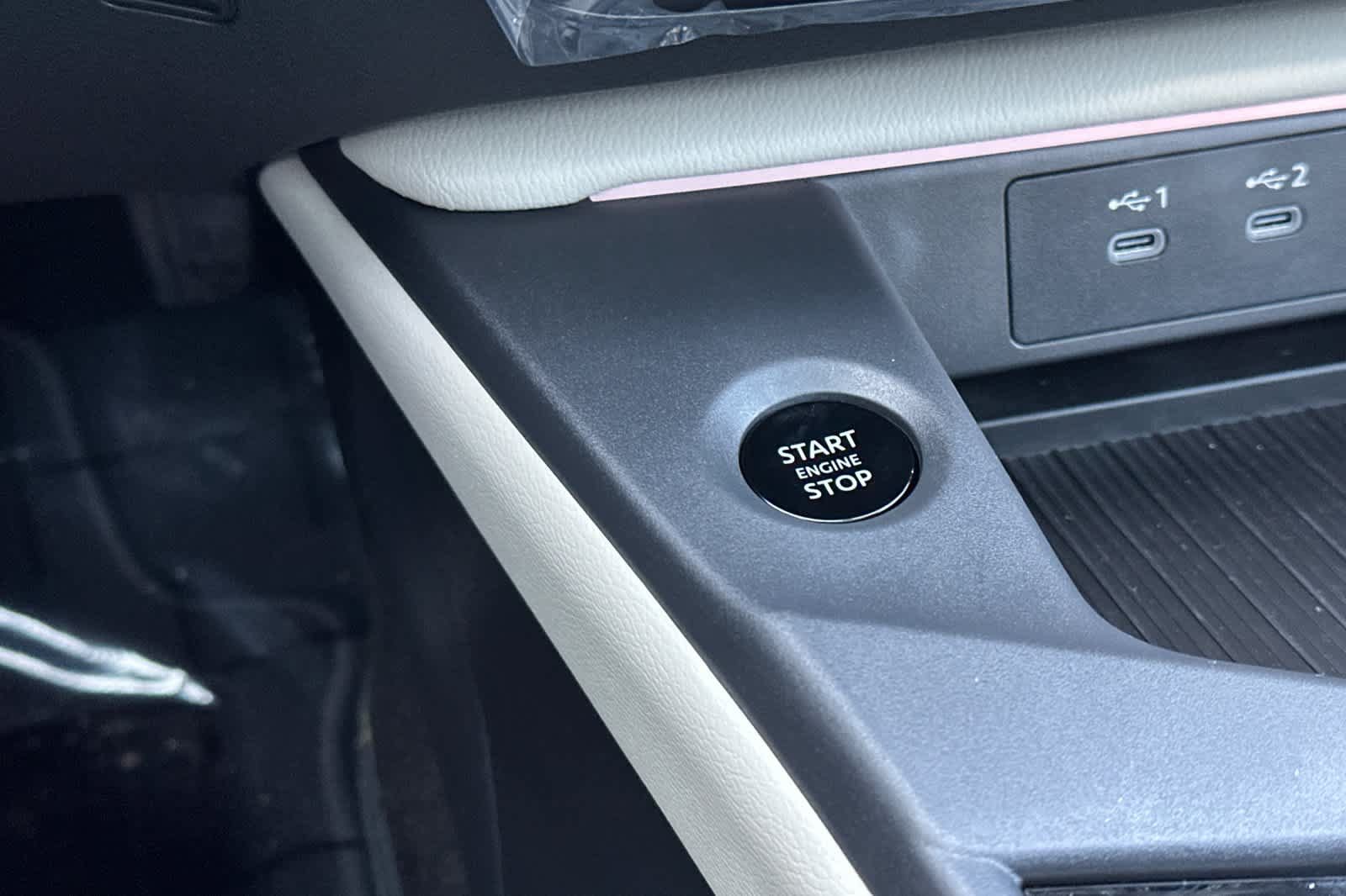 New 2026 Nissan Sentra SL w/ Floor Mat Package FWD image 21