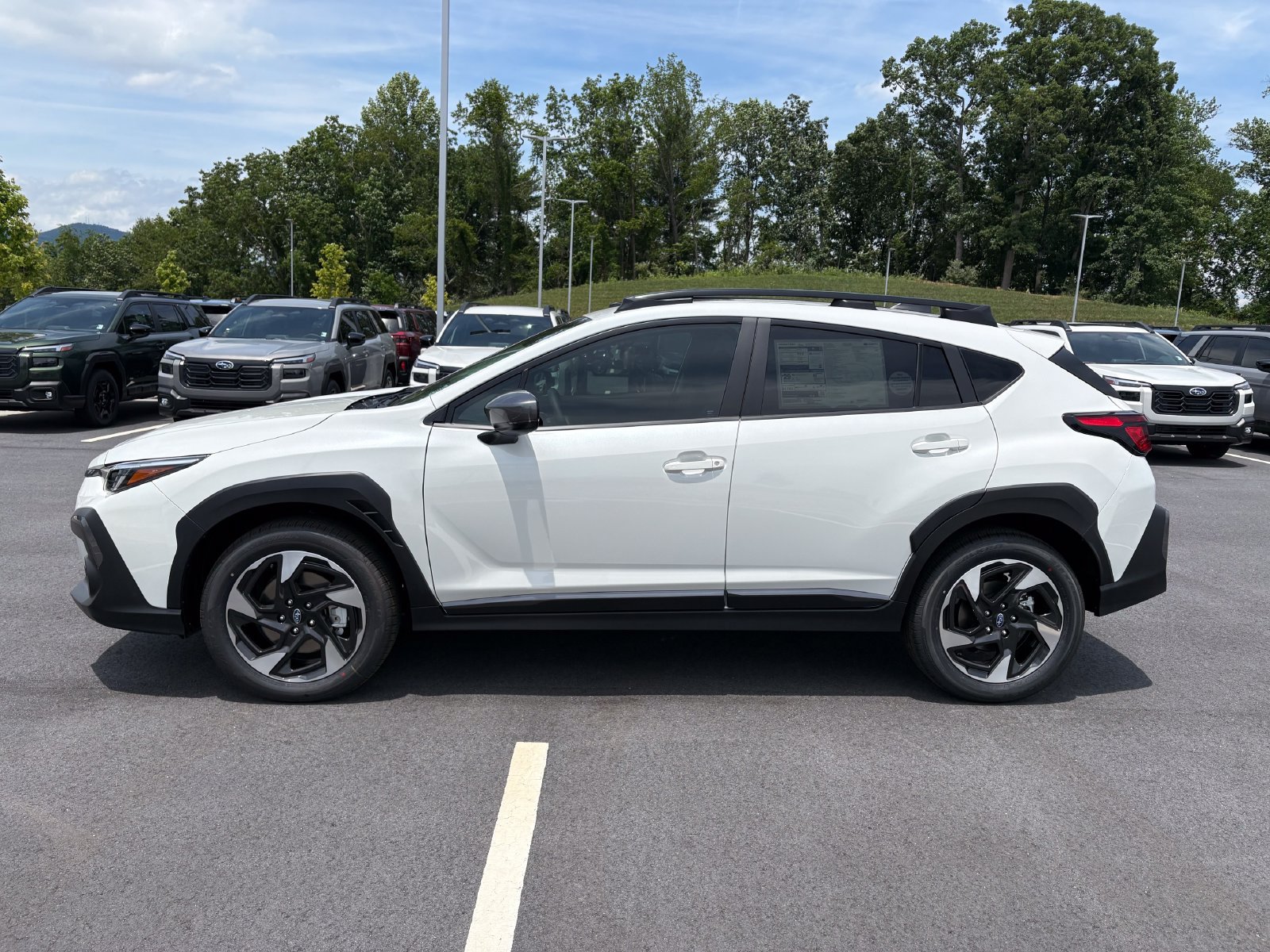 New 2026 Subaru Crosstrek 2.5i Limited w/ Popular Package #3A AWD/4WD image 7