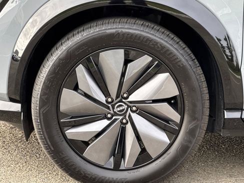 Certified 2024 Nissan Ariya FWD image 33