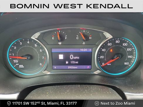 Used 2022 Chevrolet Traverse RS image 12