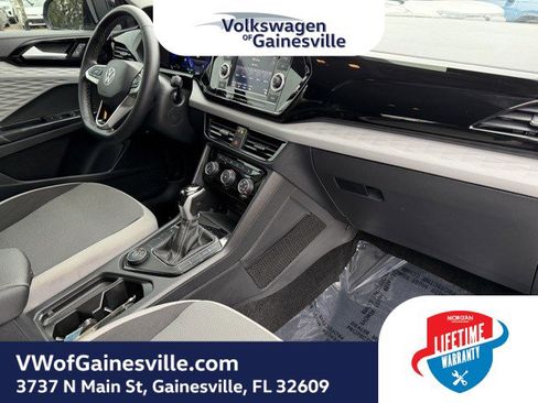 Certified 2024 Volkswagen Taos S image 10