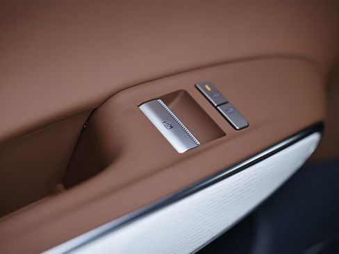 New 2026 Genesis GV70 2.5T Advanced image 25