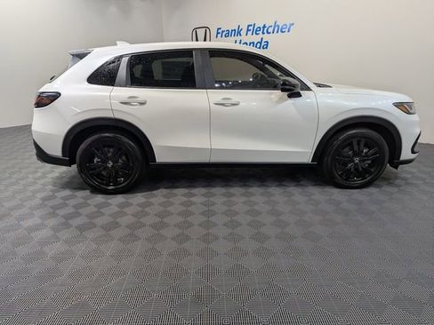 New 2026 Honda HR-V Sport image 7