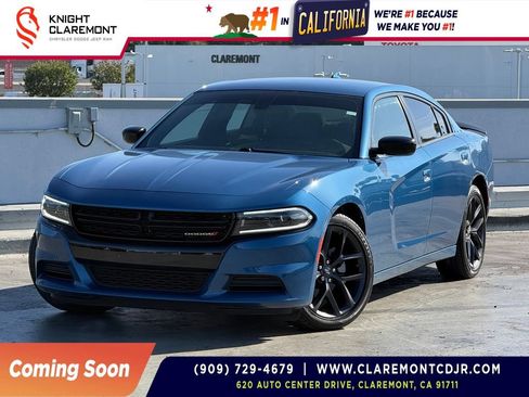 Used 2023 Dodge Charger SXT w/ Blacktop Package RWD image 1