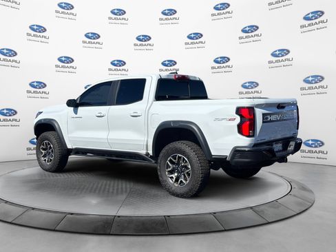 Used 2023 Chevrolet Colorado ZR2 w/ LPO, Tailgate Decal Package AWD/4WD image 4