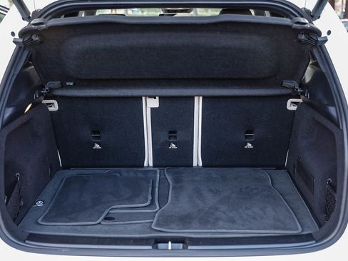 Certified 2025 Mercedes-Benz GLA 250 image 25