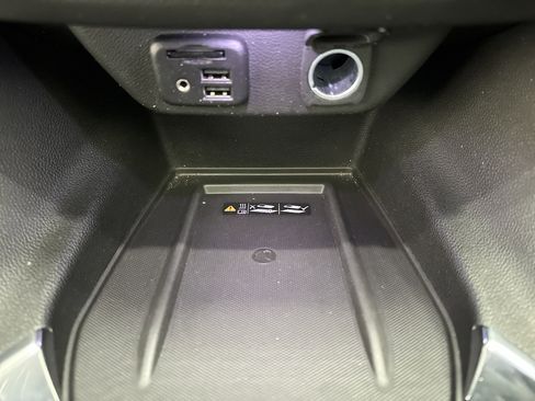 Used 2020 Chevrolet Traverse High Country image 46